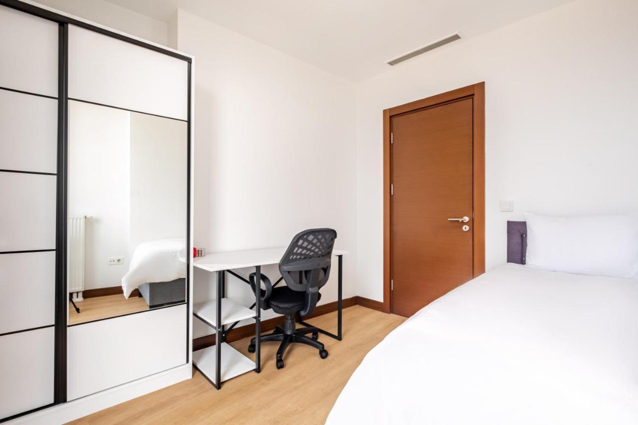 Charming Flat With City View In Atasehir Isztambul Kültér fotó