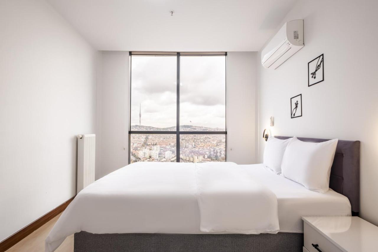 Charming Flat With City View In Atasehir Isztambul Kültér fotó